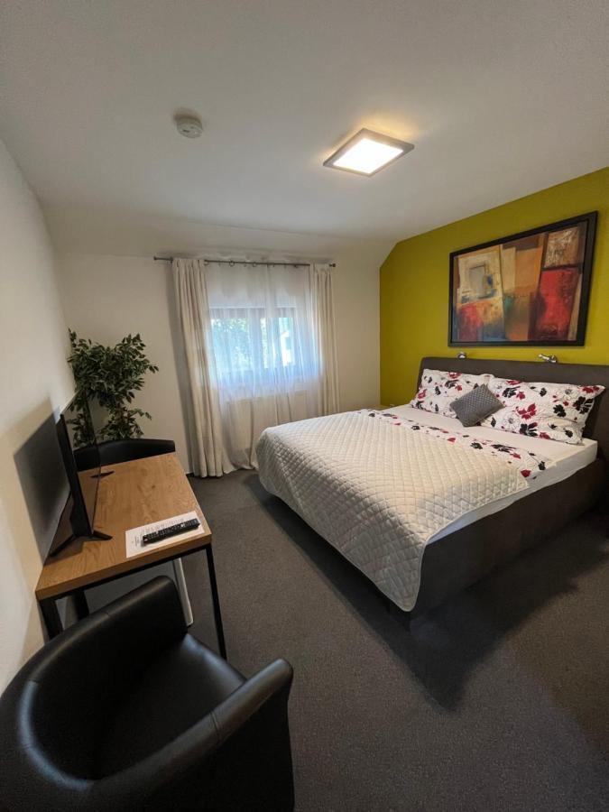 Hotel Algar Opava Bagian luar foto