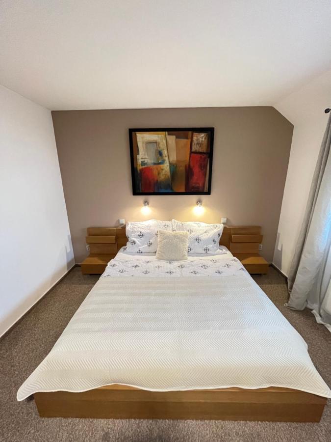 Hotel Algar Opava Bagian luar foto