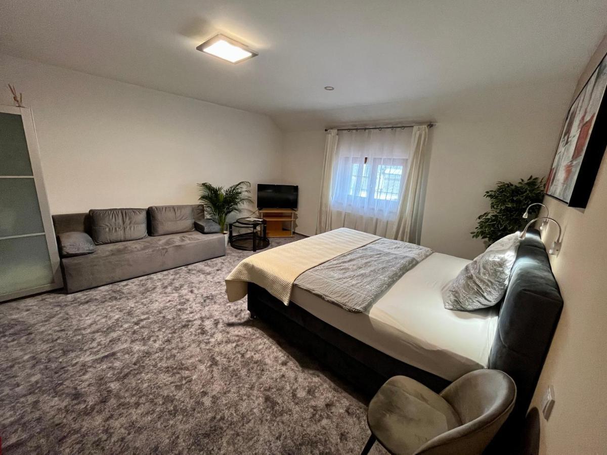 Hotel Algar Opava Bagian luar foto