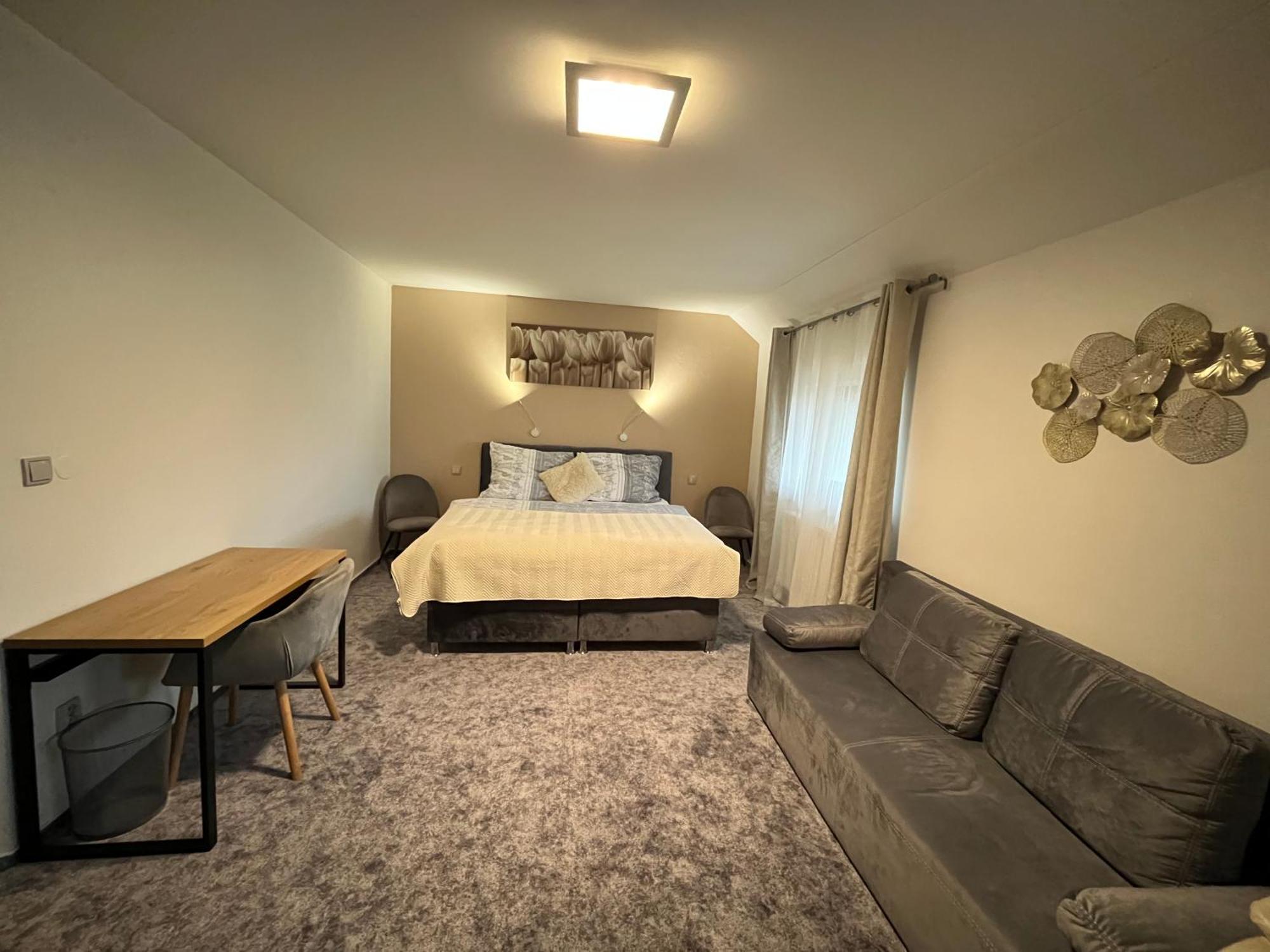 Hotel Algar Opava Bagian luar foto
