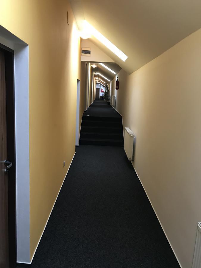 Hotel Algar Opava Bagian luar foto